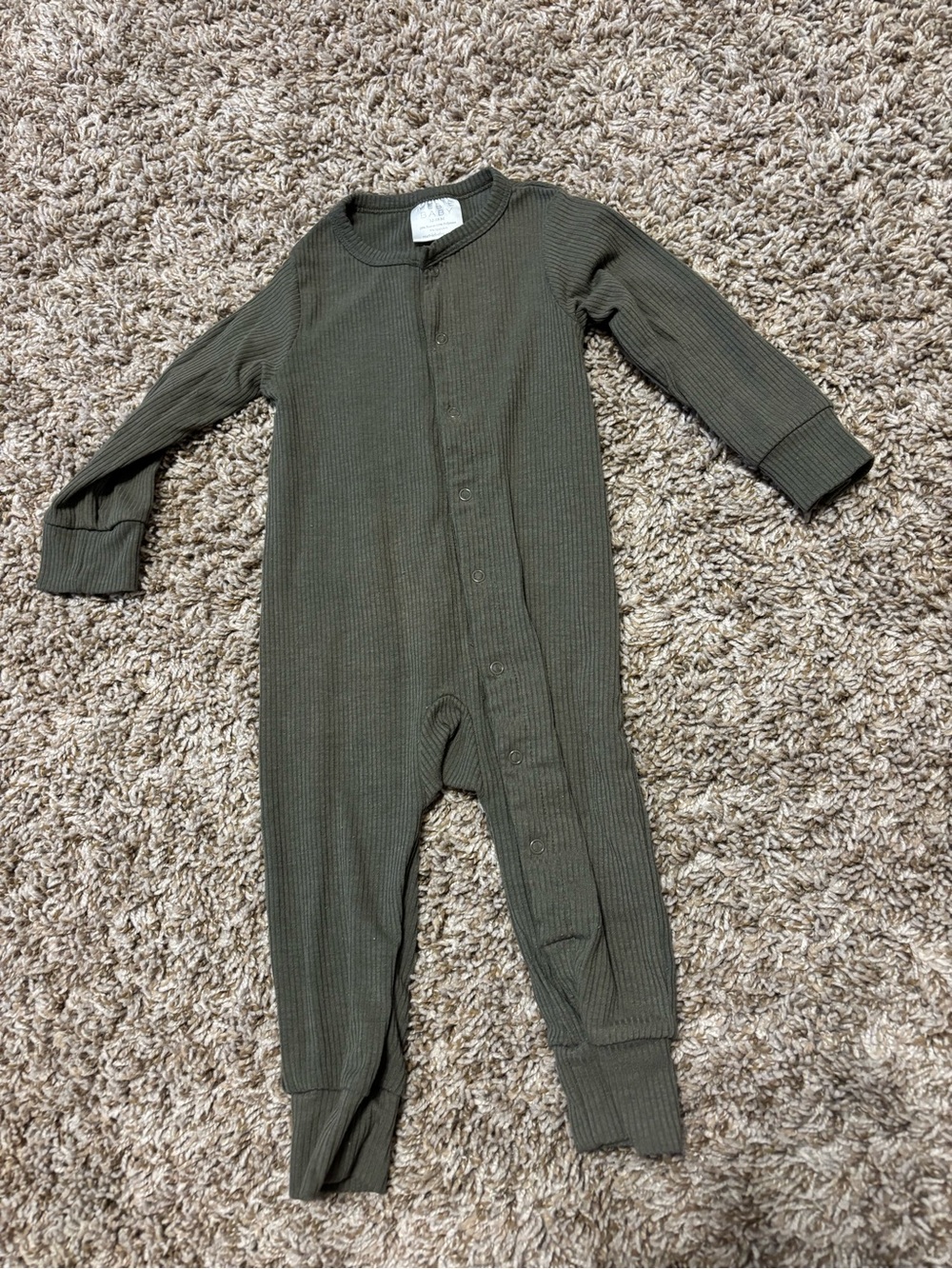 Mebie baby olive green stretchy sleeper